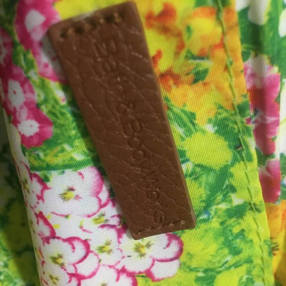 Bath and Body Works VIP Tote - Picture 7 of 7